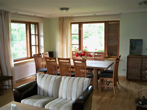 Telpu krāsošana, Ikšķile